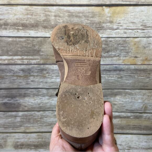 Cordani ankle suede boots size 7 - Picture 7 of 8